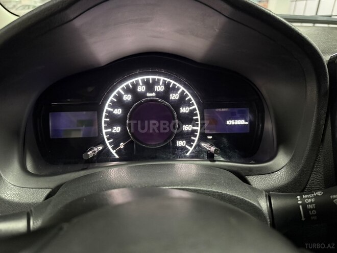 Nissan Note-6