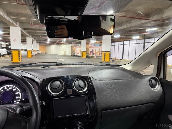 Nissan Note-5