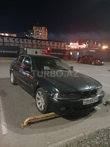 BMW 523-4