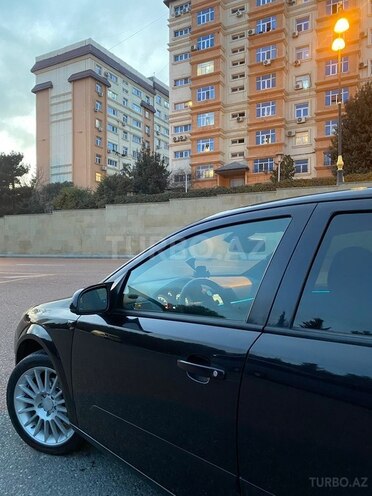 Opel Astra-10
