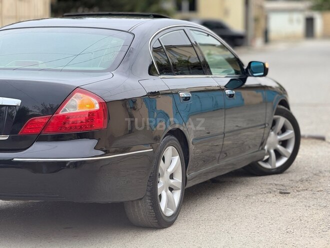Infiniti Q45-10