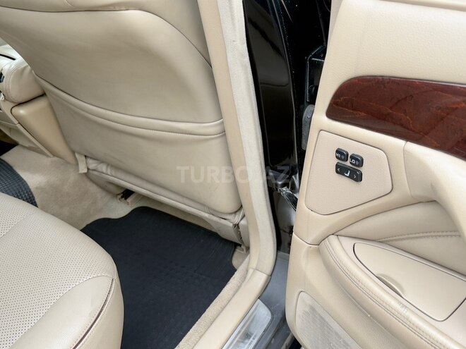 Infiniti Q45-19