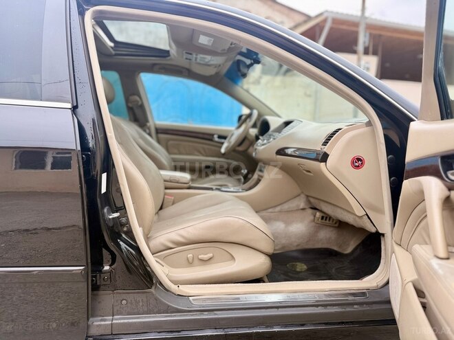 Infiniti Q45-17