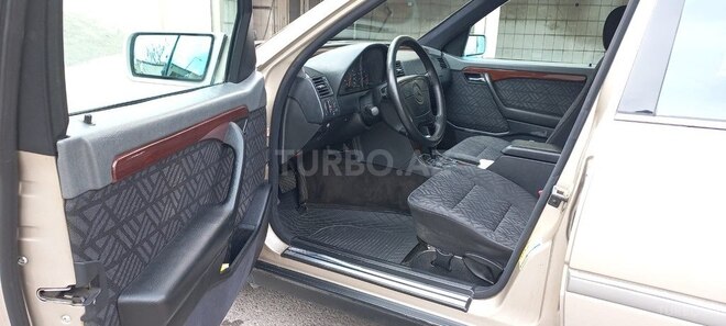 Mercedes C 180-13