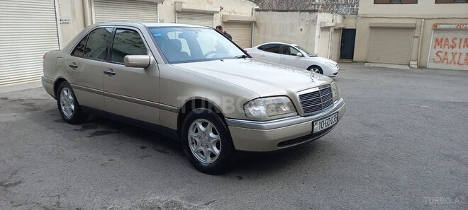 Mercedes C 180-12