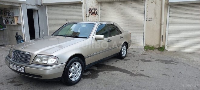 Mercedes C 180-16
