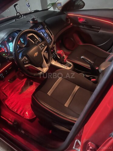 Chevrolet Cruze-8