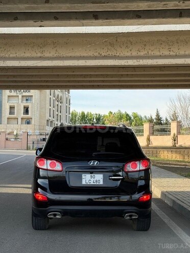 Hyundai Santa Fe-8
