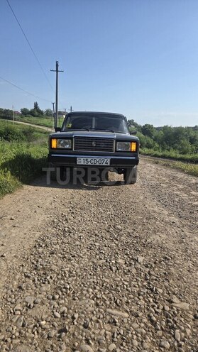 LADA (VAZ) 2107-2