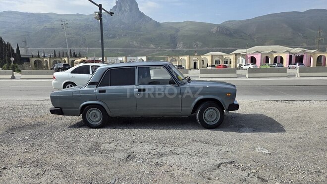 LADA (VAZ) 2107-9