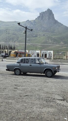 LADA (VAZ) 2107-10