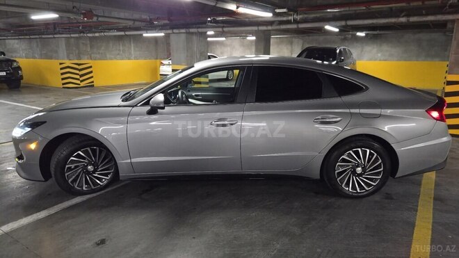 Hyundai Sonata-9
