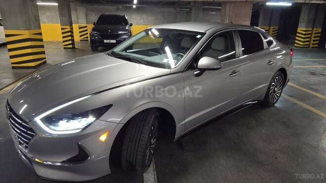 Hyundai Sonata-17
