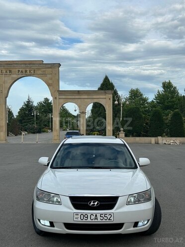 Hyundai Sonata-5