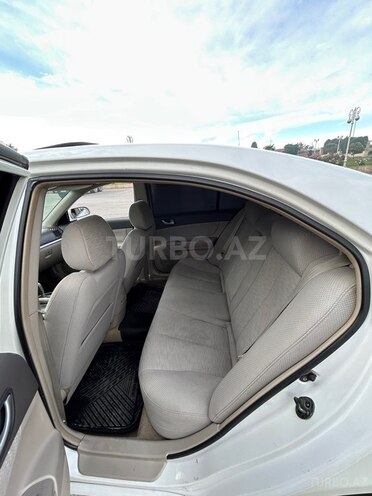 Hyundai Sonata-13