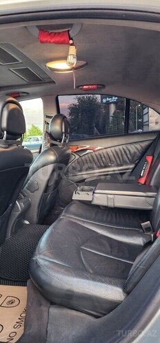 Mercedes E 240-14