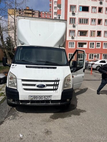 Ford Transit-1