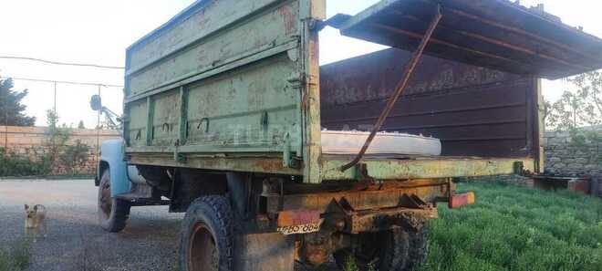 GAZ 53-3