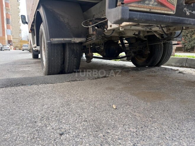 Ford Transit-2