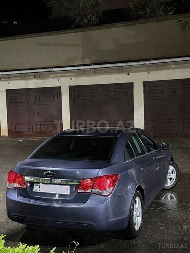 Chevrolet Cruze-3