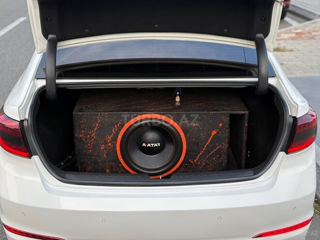 Hyundai Sonata-15