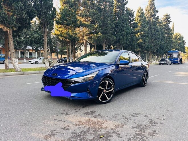 Hyundai Elantra-9
