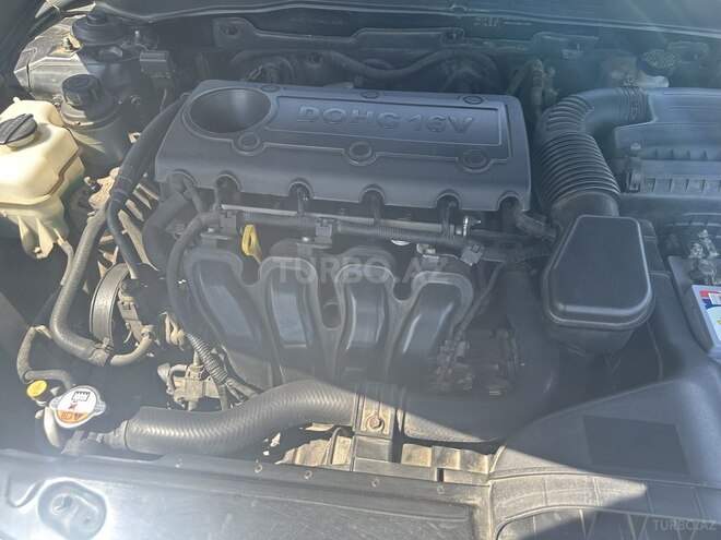 Hyundai Sonata-7