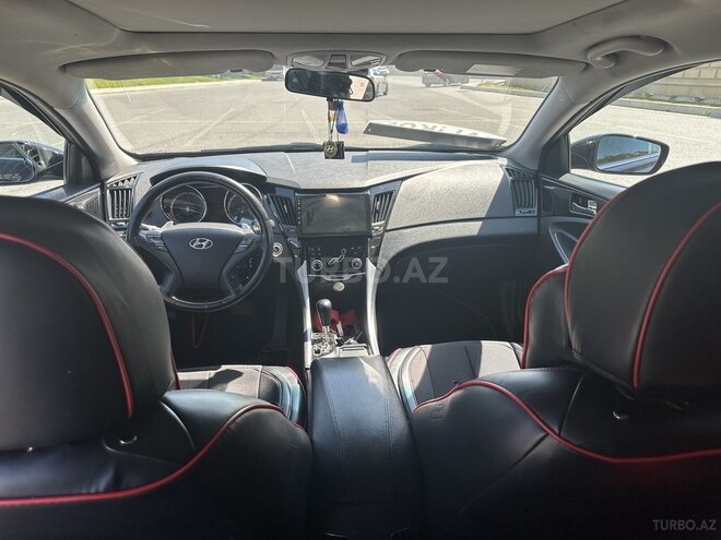 Hyundai Sonata-9