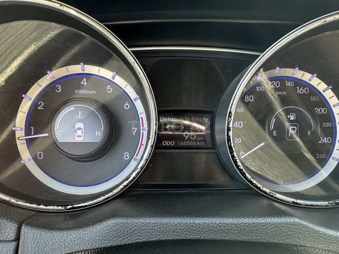 Hyundai Sonata-3
