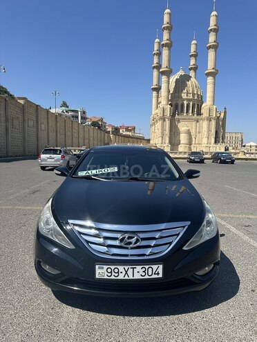 Hyundai Sonata-10