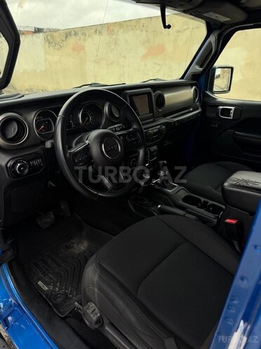 Jeep Wrangler-8