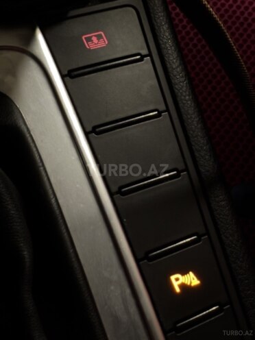Volkswagen Passat-14