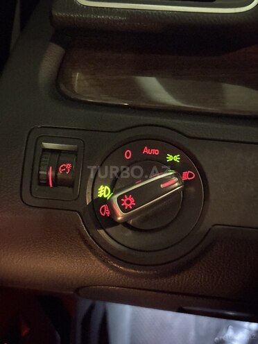 Volkswagen Passat-19