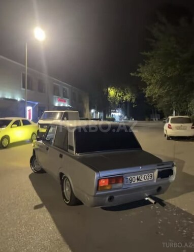 LADA (VAZ) 2107-4
