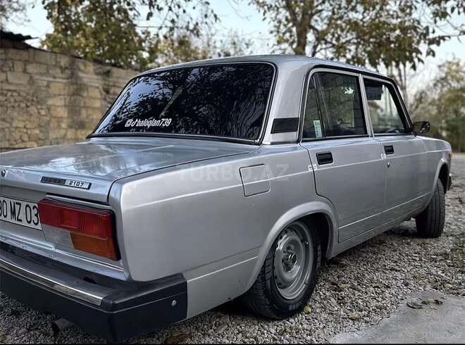 LADA (VAZ) 2107-7