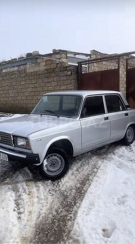 LADA (VAZ) 2107-5