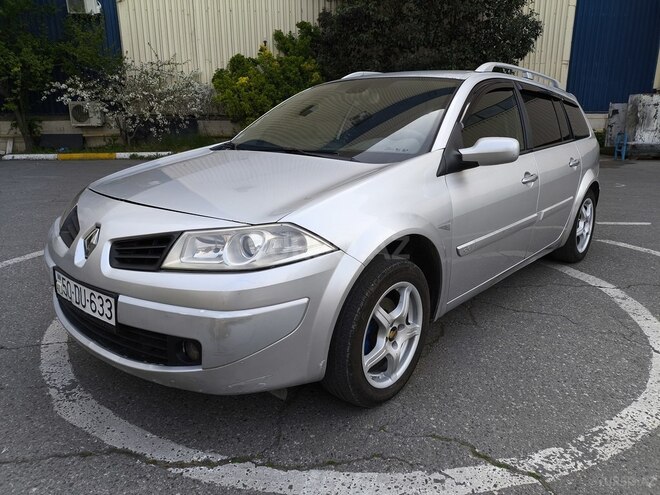 Renault Megane-6