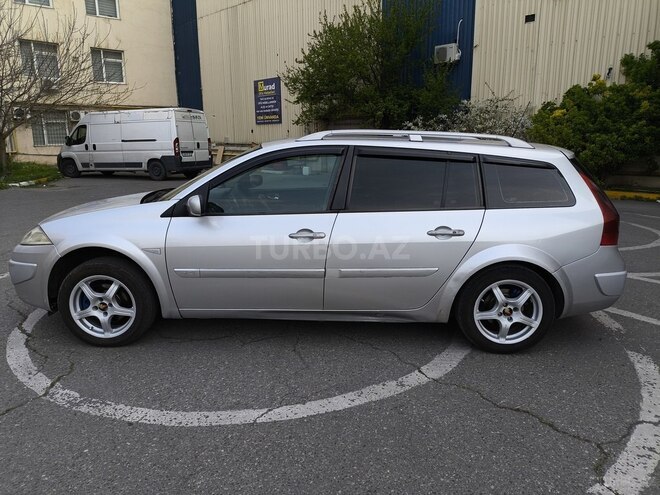 Renault Megane-7