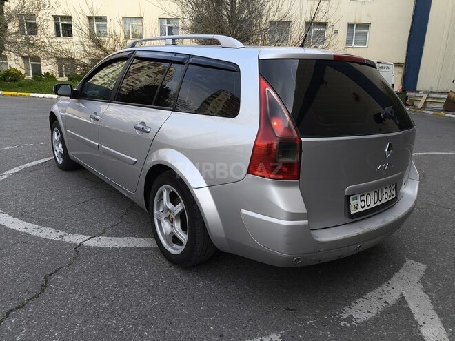 Renault Megane-8