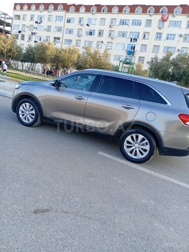 Kia Sorento-3