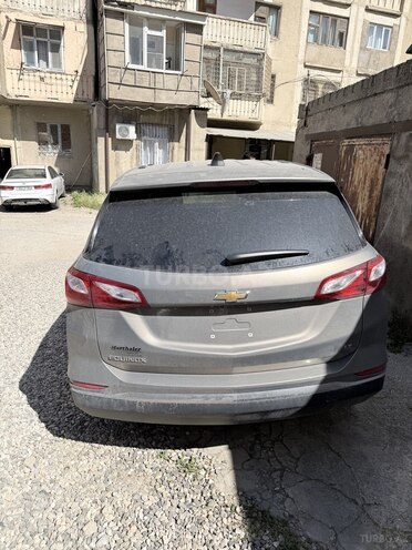 Chevrolet Equinox-5