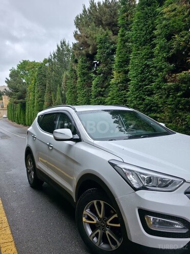 Hyundai Santa Fe-2