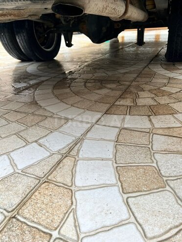 Ford Transit-9