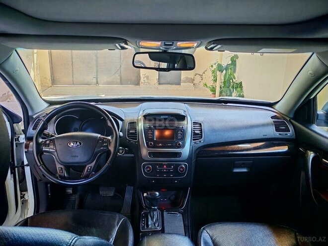 Kia Sorento-9