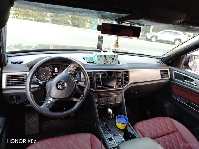 Volkswagen Atlas-3