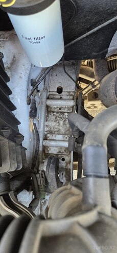 Ford Transit-8