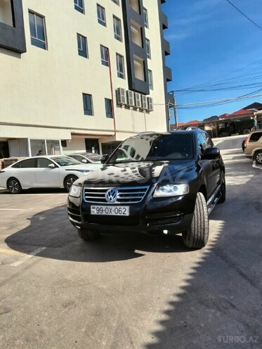 Volkswagen Touareg-1