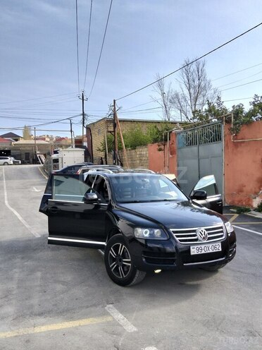 Volkswagen Touareg-9