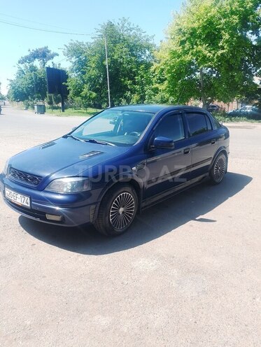 Opel Astra-2