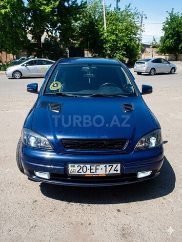 Opel Astra-1